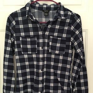 Blue SOFT flannel button down shirt.